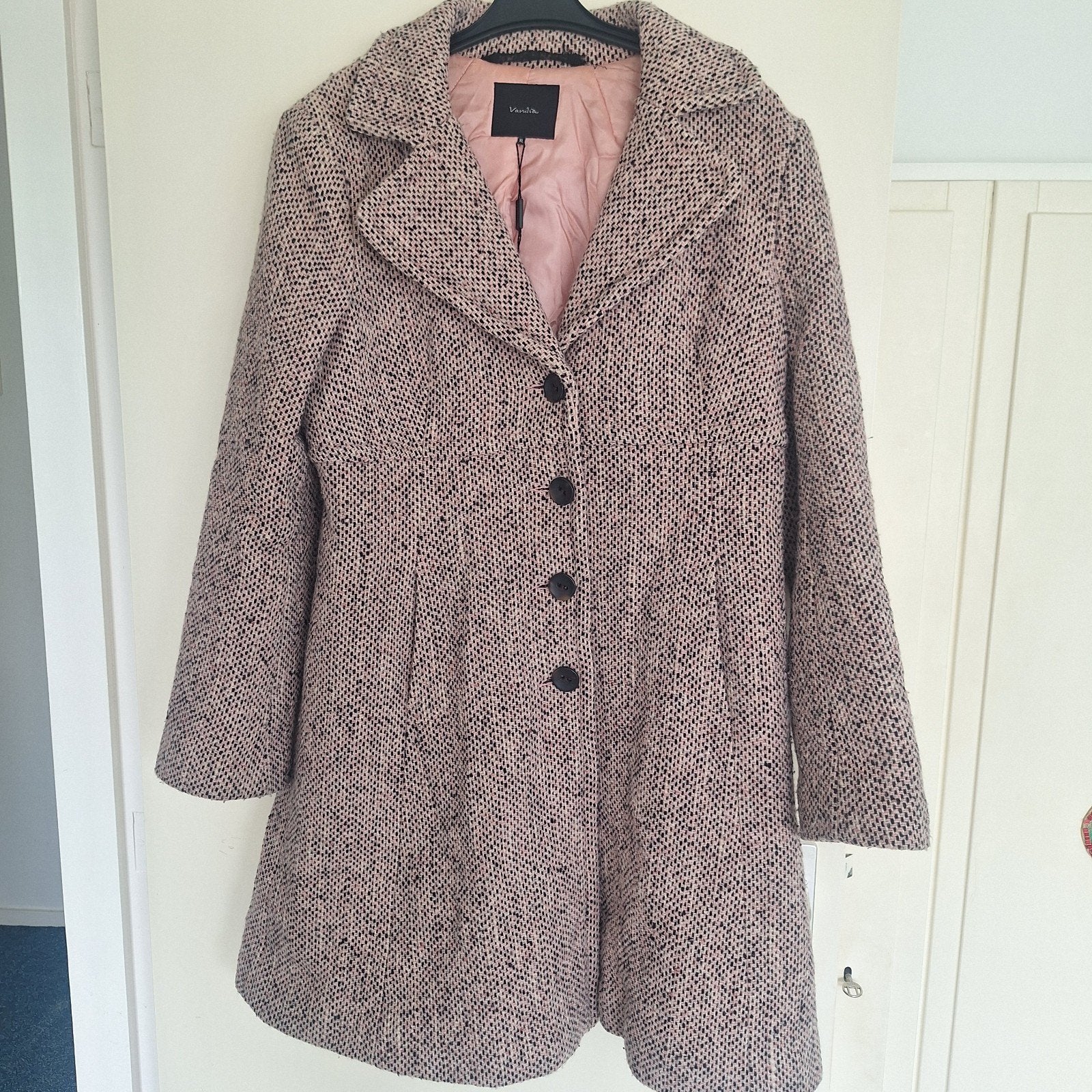 Vanilia Dames Winterjas - Roze/Zwart Gevoerd - Maat XL (42), Vanilia, Ophalen of Verzenden