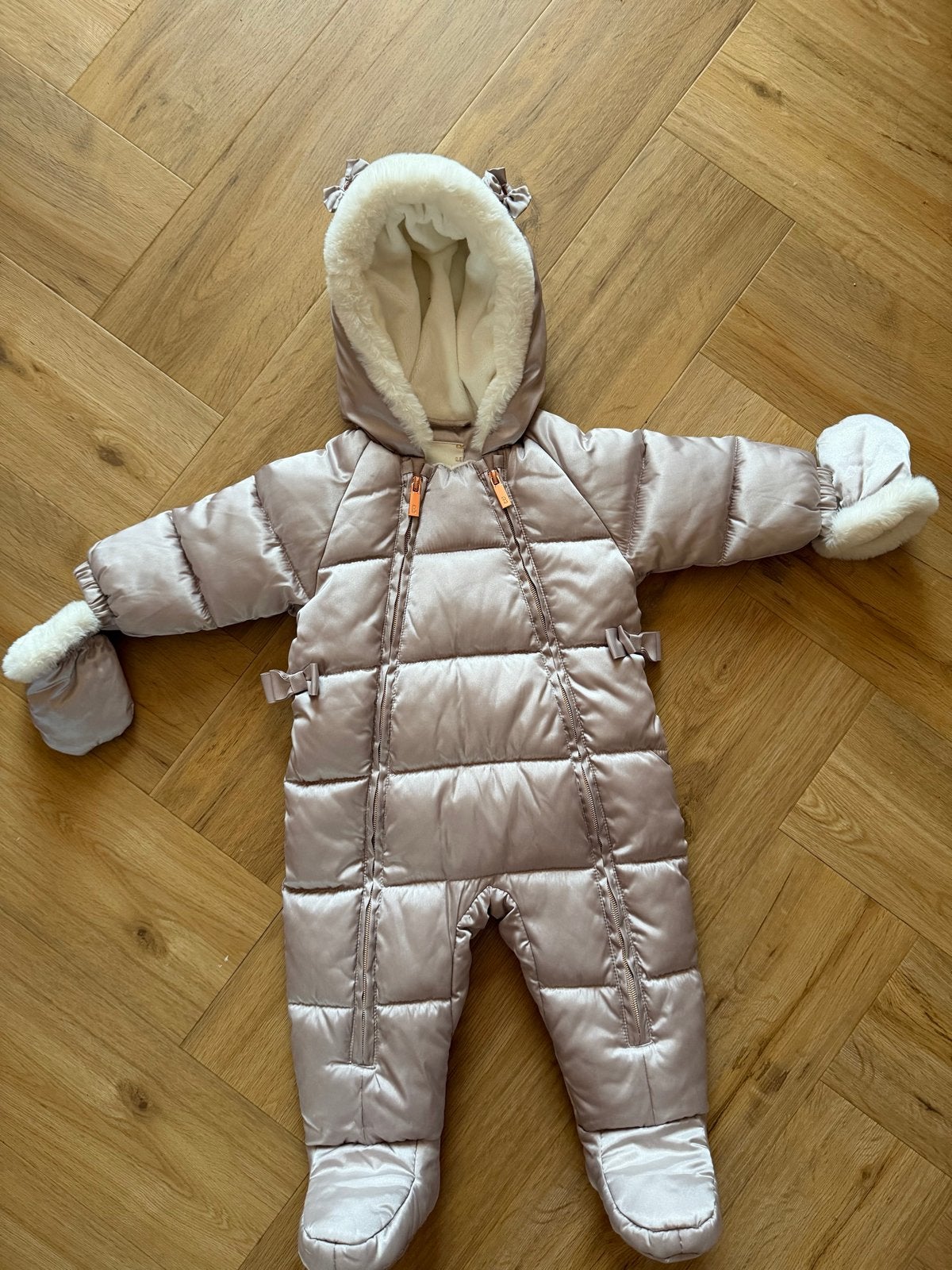 Mooie pak van ted baker voor Baby's - nieuw ongedragen, Ophalen of Verzenden, Nieuw, Meisje