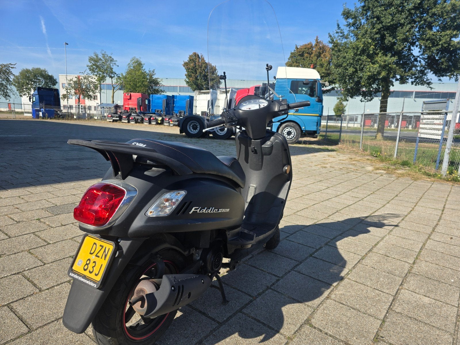Prachtige SYM Fiddle II (2020) - Mat Zwart - Slechts 6.725km, Maximaal 45 km/u, Ophalen of Verzenden, Zo goed als nieuw, Benzine