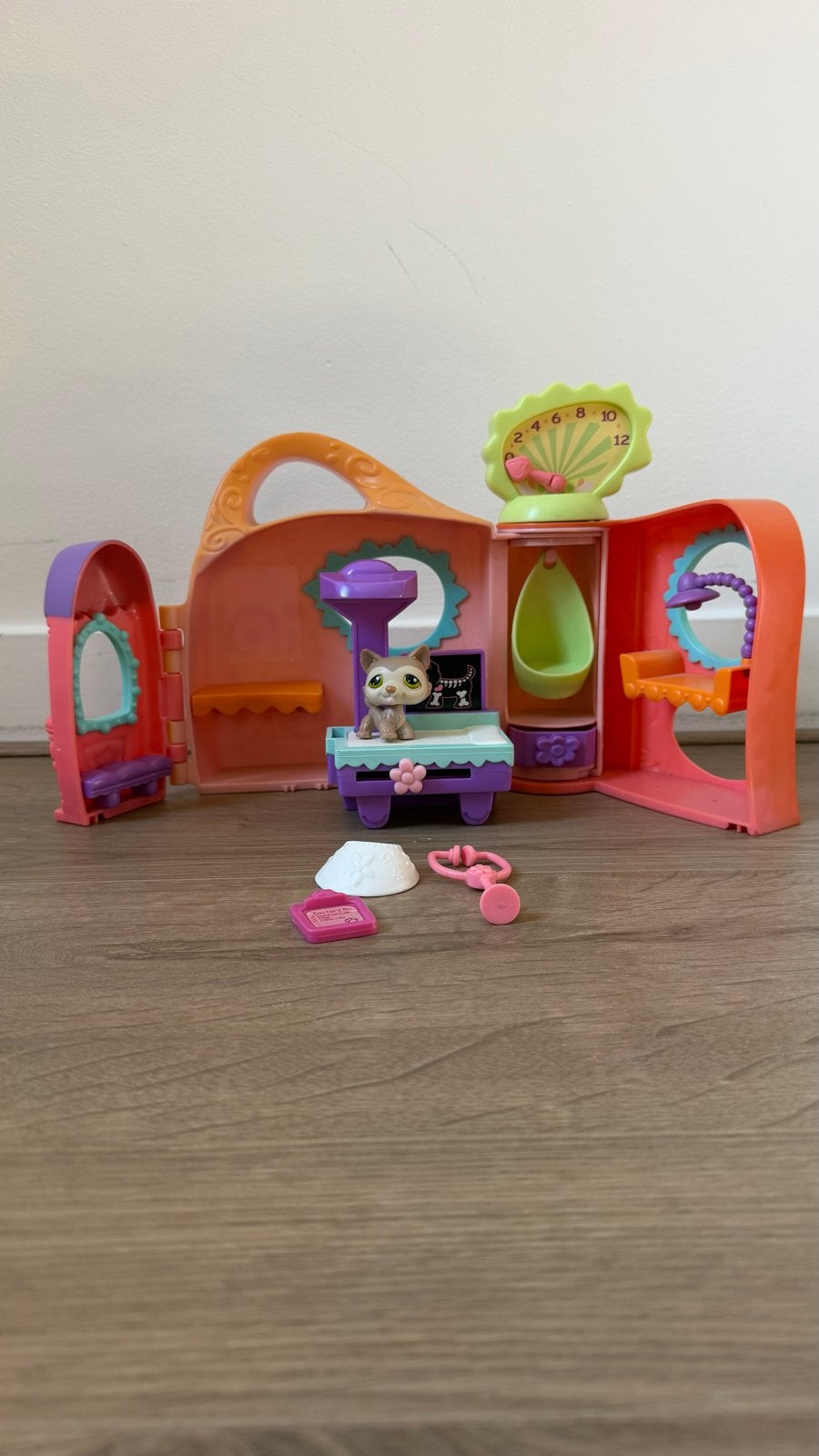 Littlest Pet Shop Dierenarts Praktijk met Accessoires, Ophalen of Verzenden, Gebruikt, Jongen of Meisje