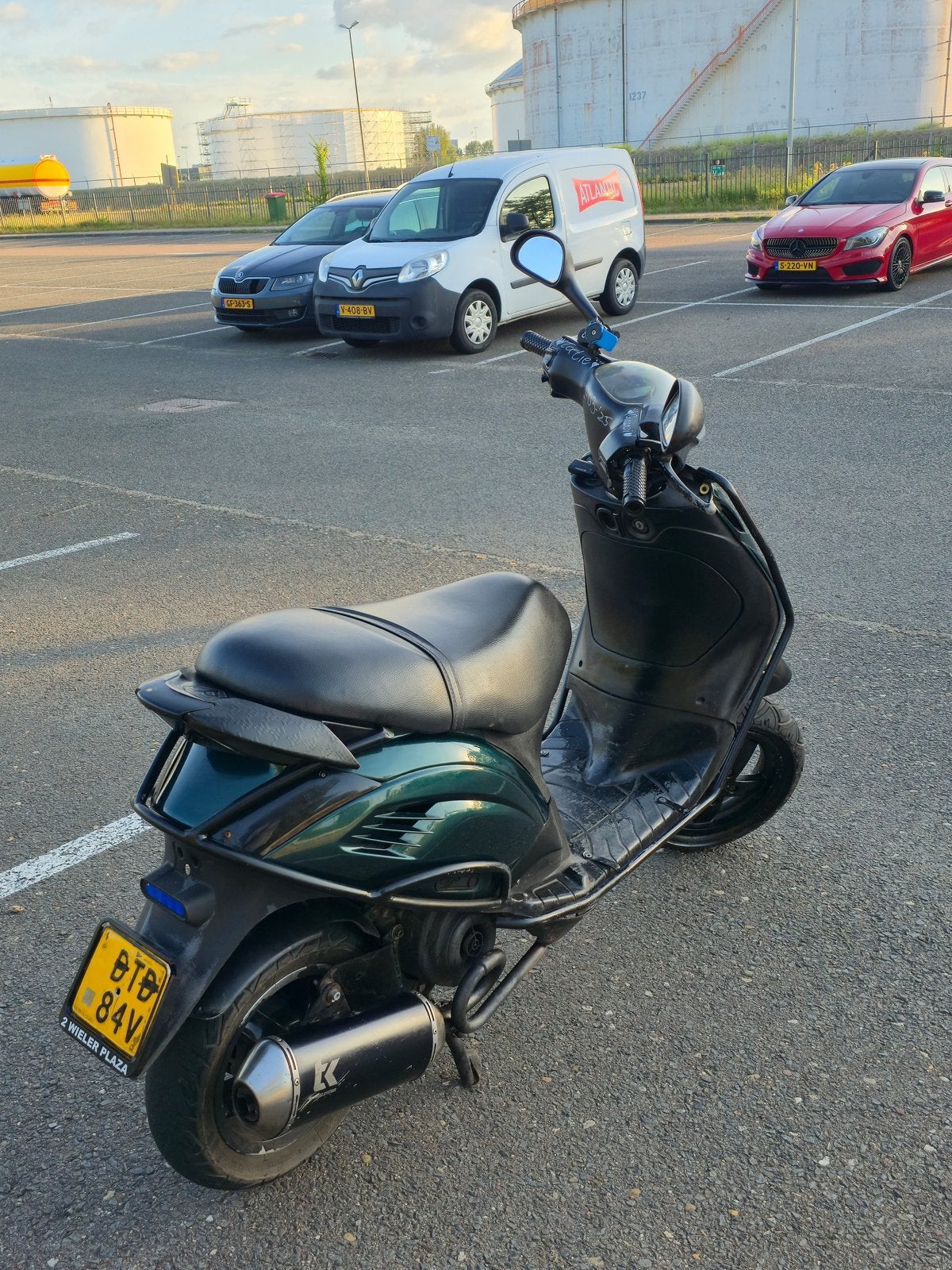 zip 100cc 4t2v, Ophalen, Zo goed als nieuw, Benzine, Zip