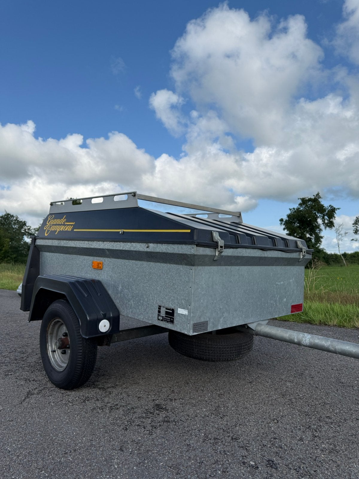 TE HUUR: Saris Grande Campioni RT500 bagagewagen