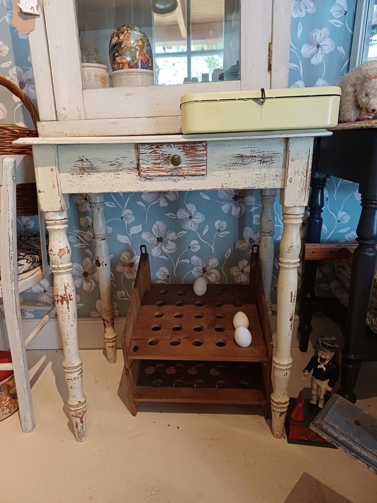 Schattig Oud Brocant Tafeltje, Antiek en Kunst, Curiosa en Brocante, Ophalen of Verzenden