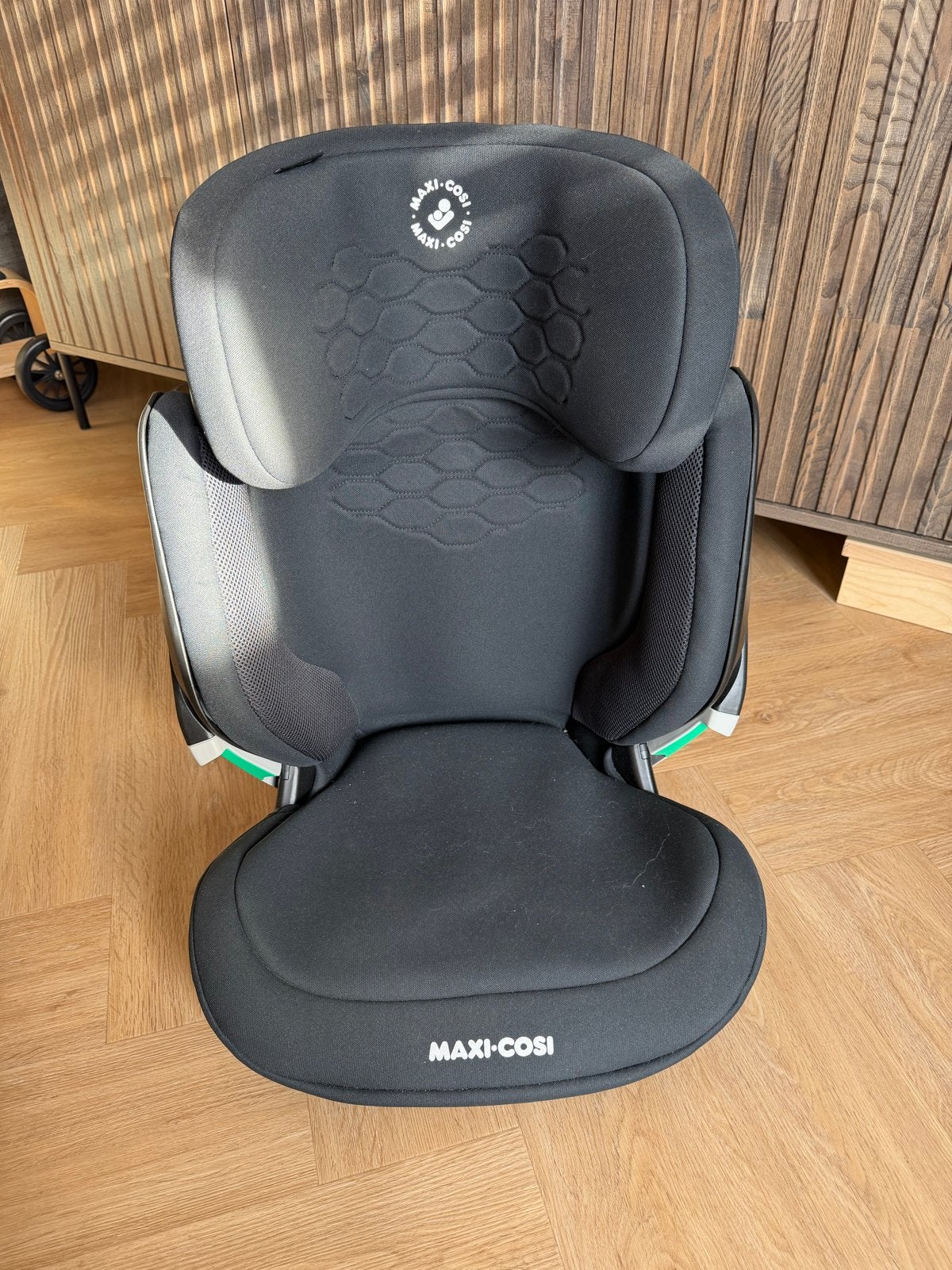 Maxi-Cosi Kore Pro i-Size autostoel - Zwart, Ophalen, Autogordel of Isofix, 15 t/m 36 kg, Afneembare rugleuning