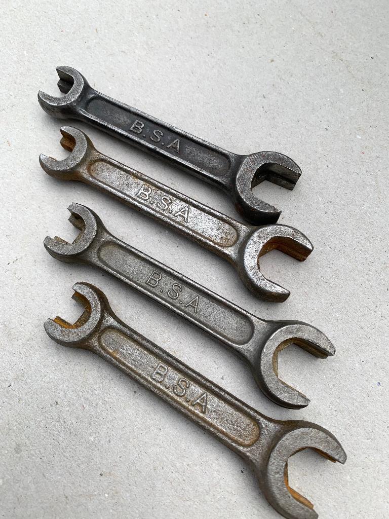 BSA sleutels, Ophalen of Verzenden, Zo goed als nieuw, Auto's