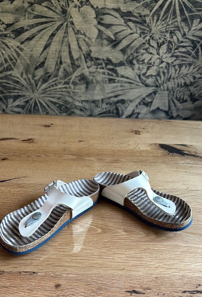 €0,01 bij besteding van €27,50 = GRATIS cadeau!*, Gebruikt, Meisje, Schoenen, Ophalen of Verzenden