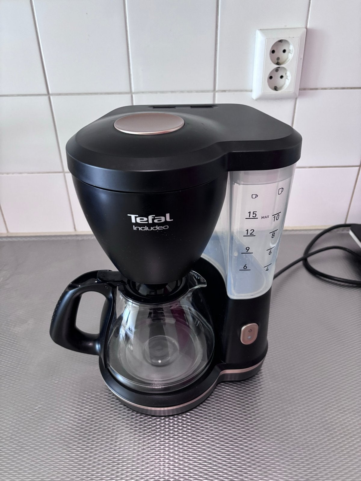Cafetera Tefal Includio - Como nueva, Witgoed en Apparatuur, Koffiezetapparaten, 10 kopjes of meer, Koffiemachine, Gemalen koffie