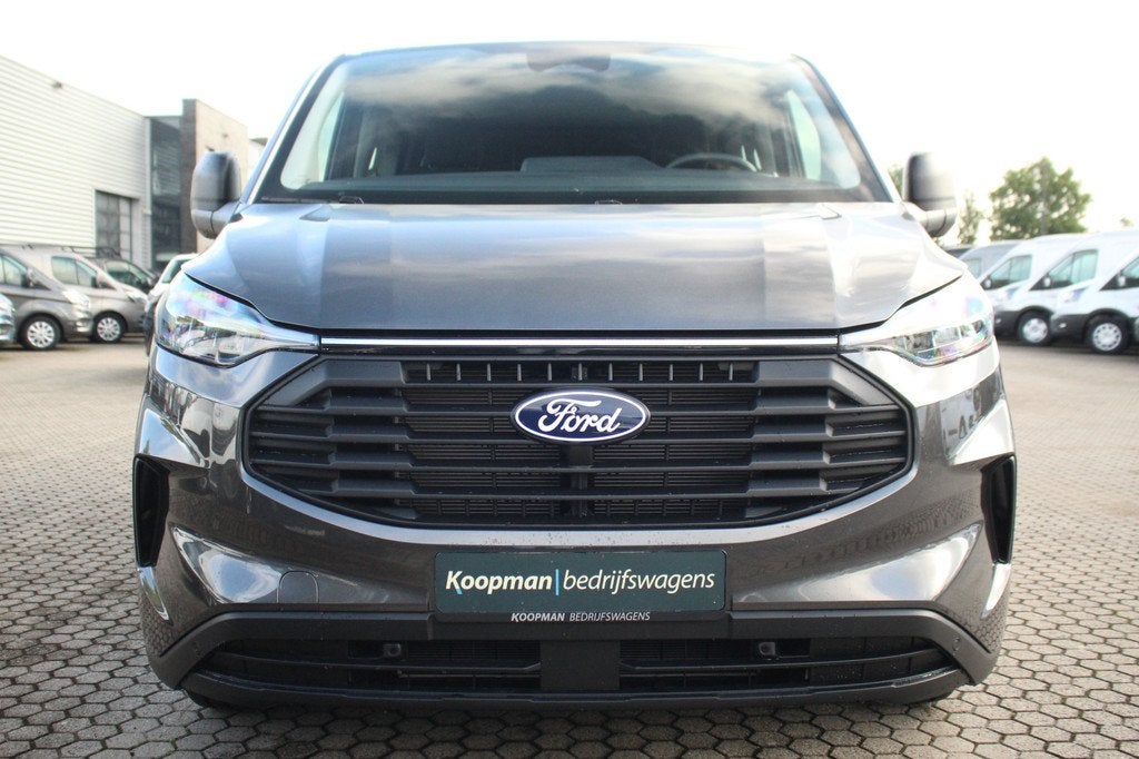 Ford Transit Custom 320 2.0TDCI 136pk L2H1 Trend DC | L+R Zi, Auto's, Voorwielaandrijving, 136 pk, 4 cilinders, 2500 kg