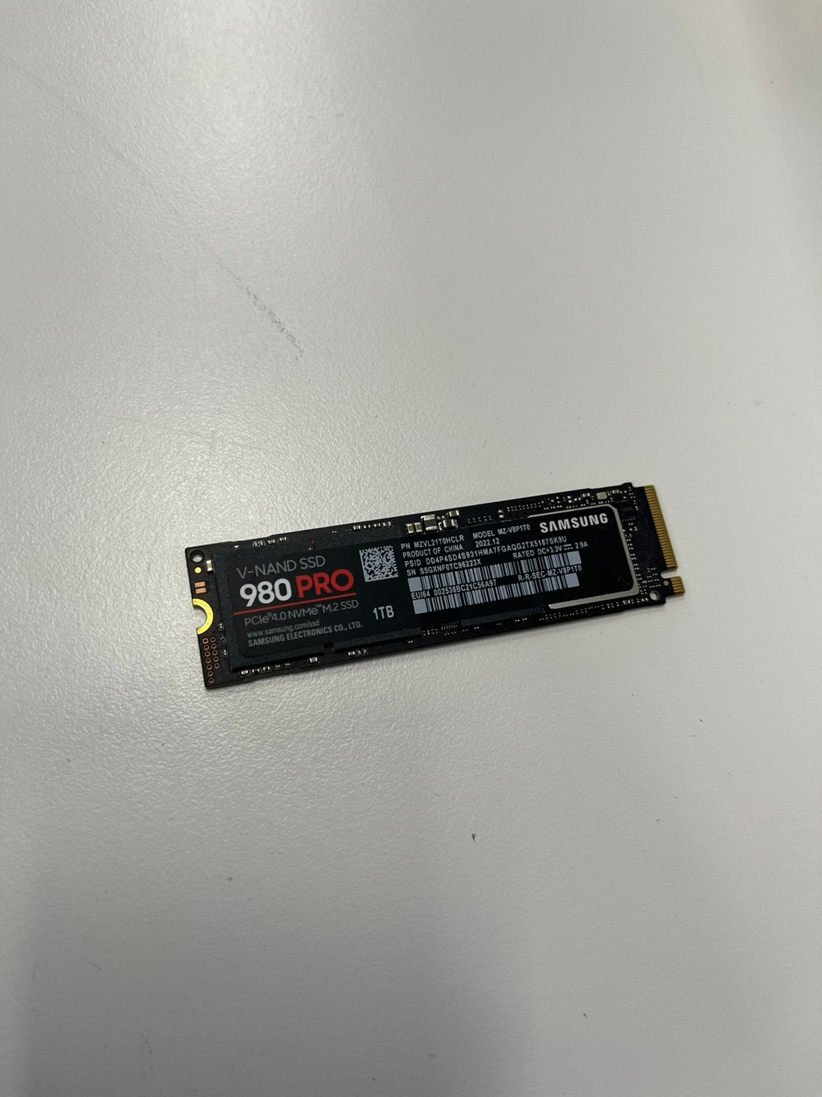 Samsung 980 PRO 1TB NVMe PCIe SSD, Computers en Software, Harde schijven, Ophalen, Intern, SSD, Zo goed als nieuw