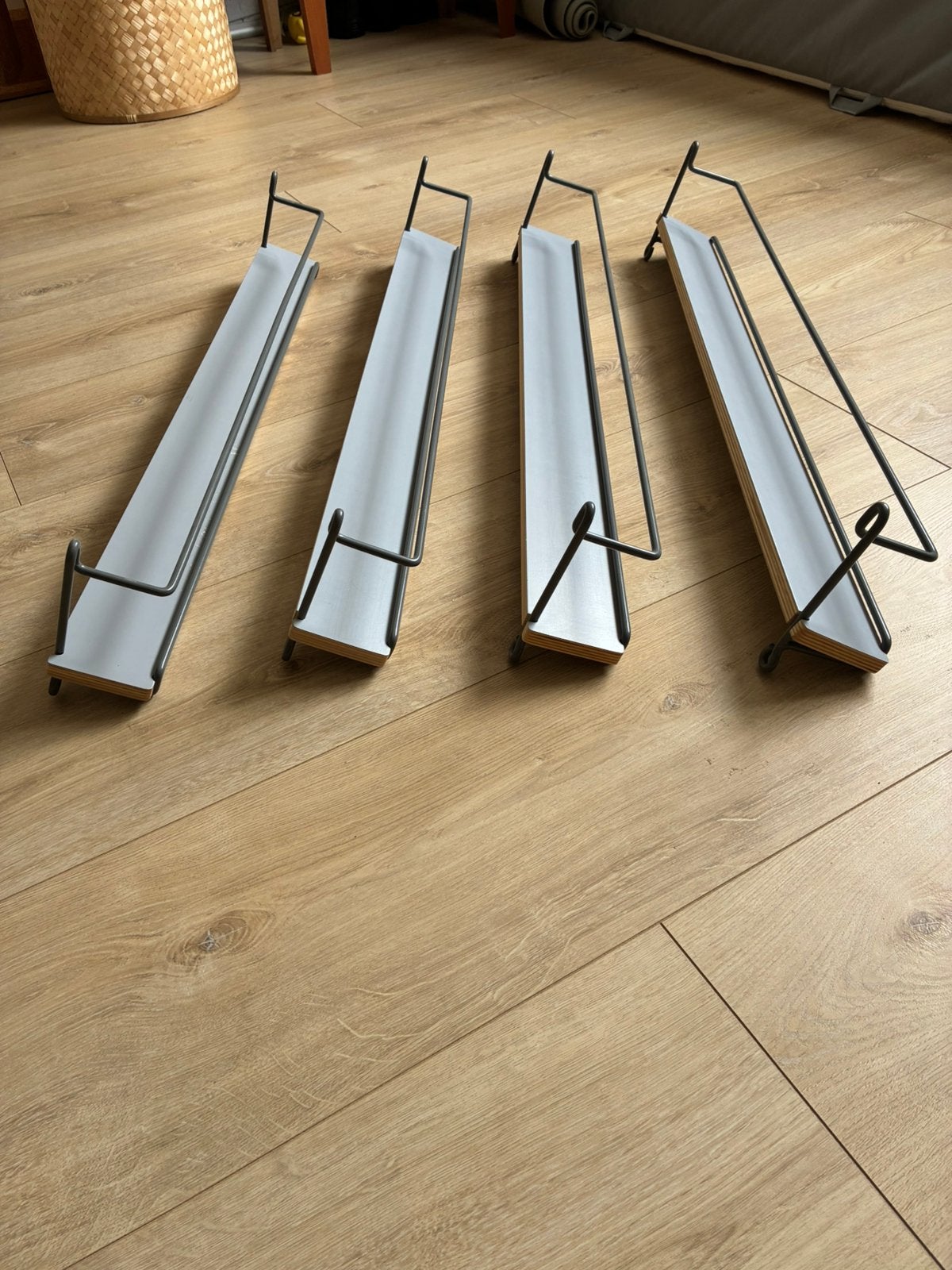 4x boekenplankjes, Ophalen, Gebruikt
