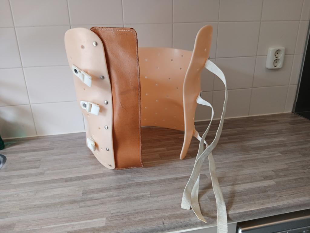 Medisch korset voor decoratie?, Ophalen of Verzenden