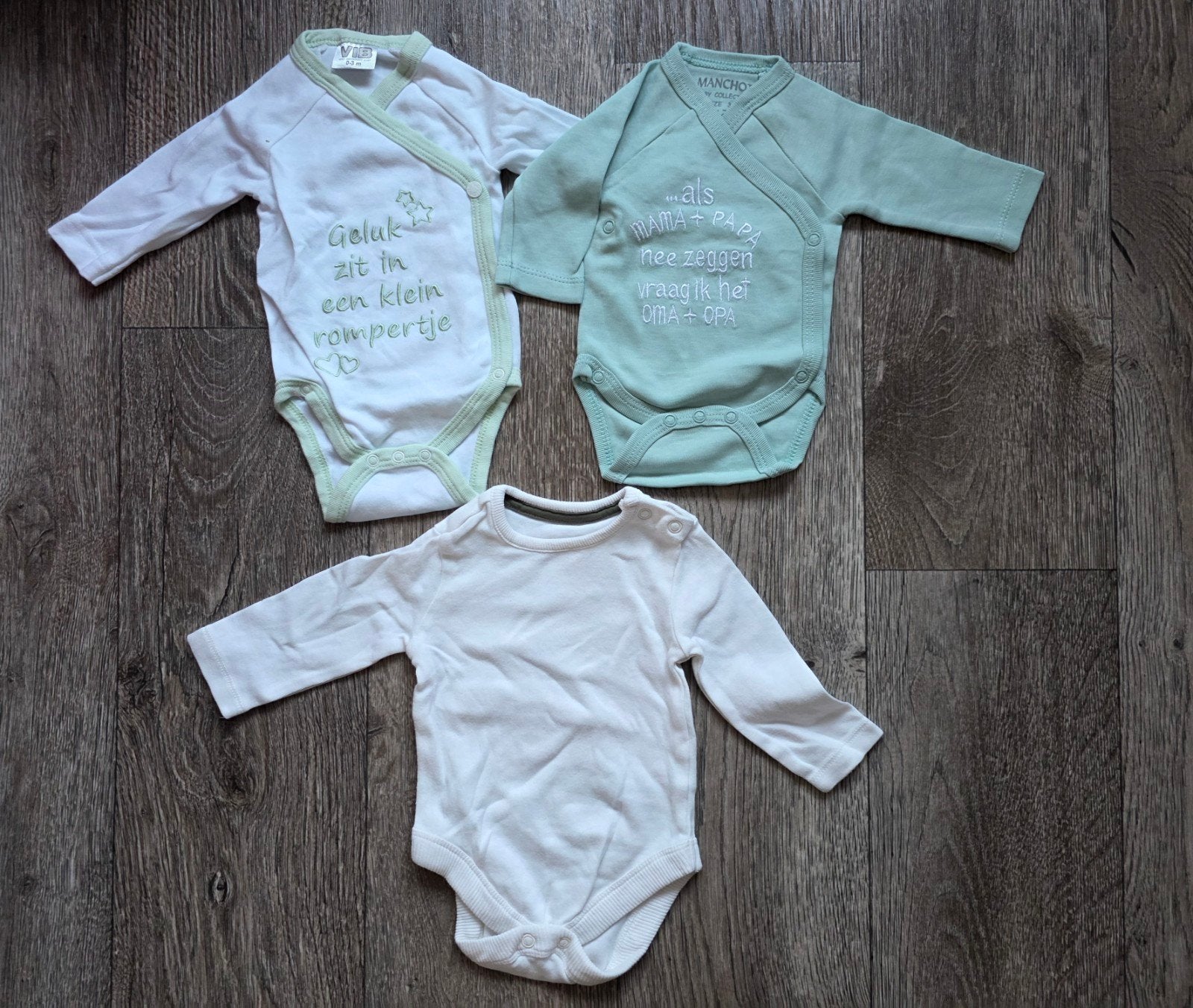 Baby rompertjes met lange mouwen - 0-3 maanden, Ophalen of Verzenden, Zo goed als nieuw, George, Mancho, Jongetje of Meisje