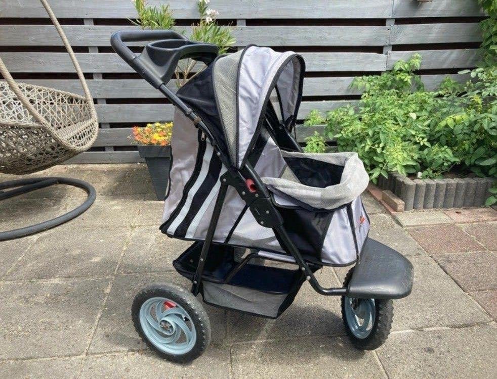 Honden wandelwagen, Dieren en Toebehoren, Honden-accessoires, Innopet, Ophalen, Gebruikt, Hondenbuggy