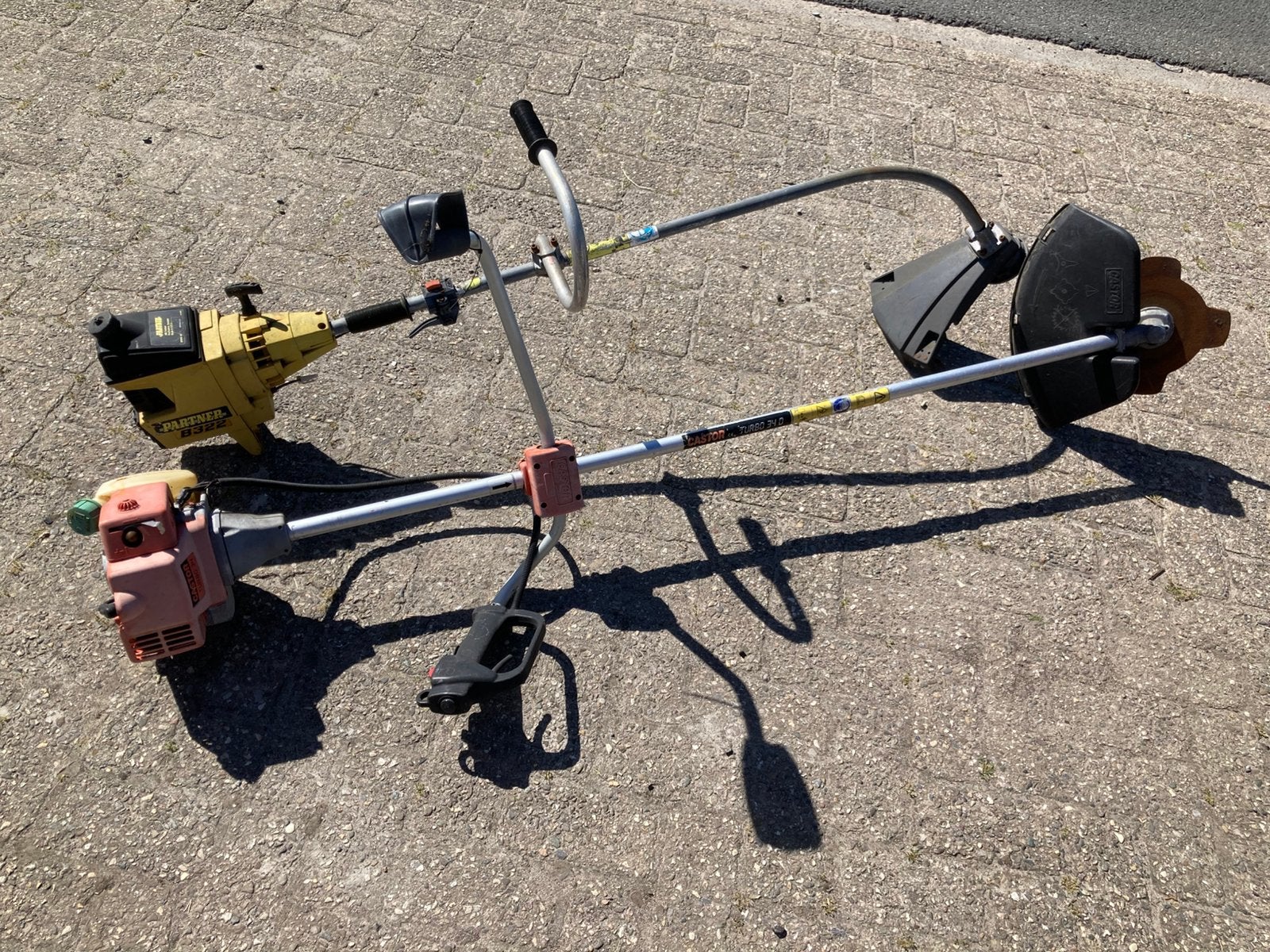 Gebruikte tuin gereedschappen, Ophalen, Gebruikt, Benzine
