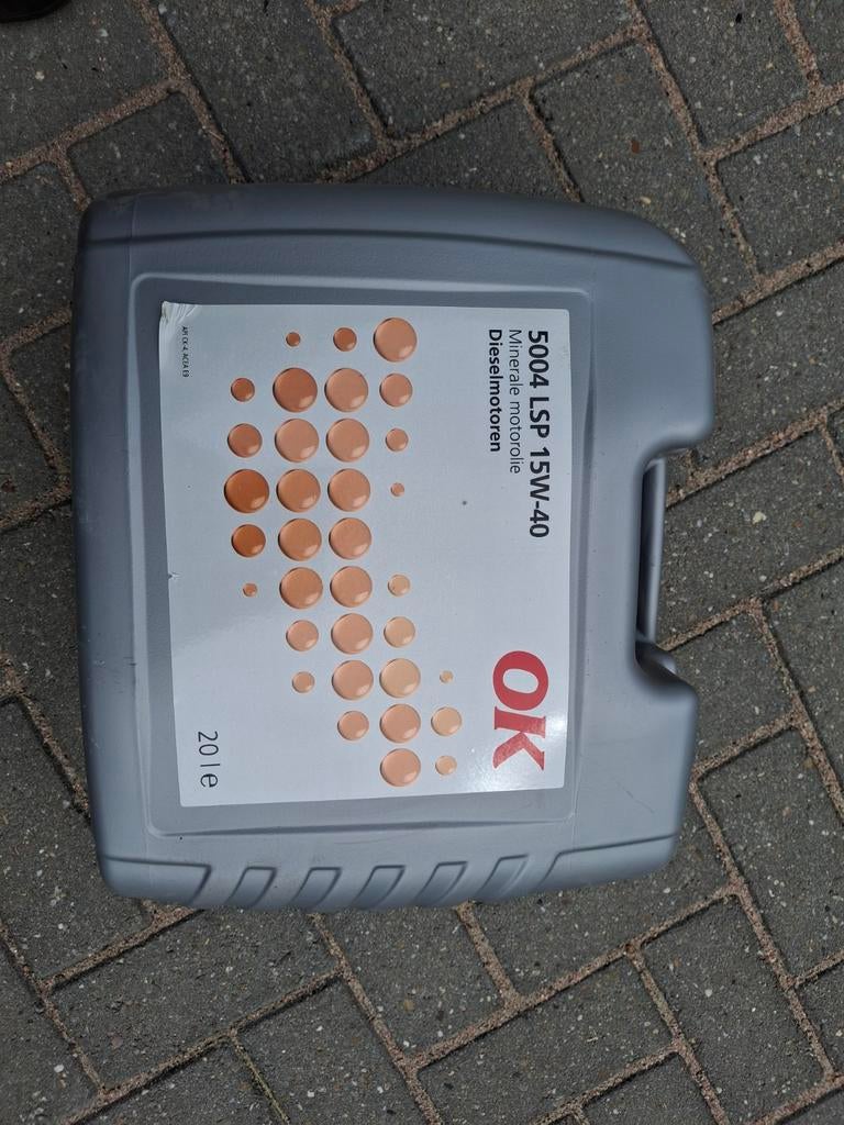 15w40 motorolie nog 3 stuks., Auto diversen, Ophalen of Verzenden