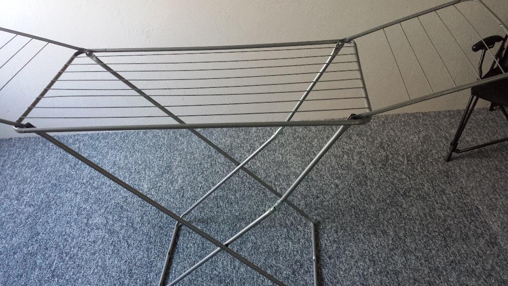 uitklapbaar wasrek, Ophalen of Verzenden, Zo goed als nieuw, Wasrek