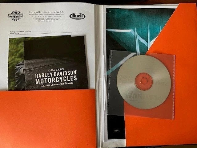 Harley-Davidson motorcycle press kit 2006 new models CD ROM, Ophalen of Verzenden, Gebruikt, Motoren