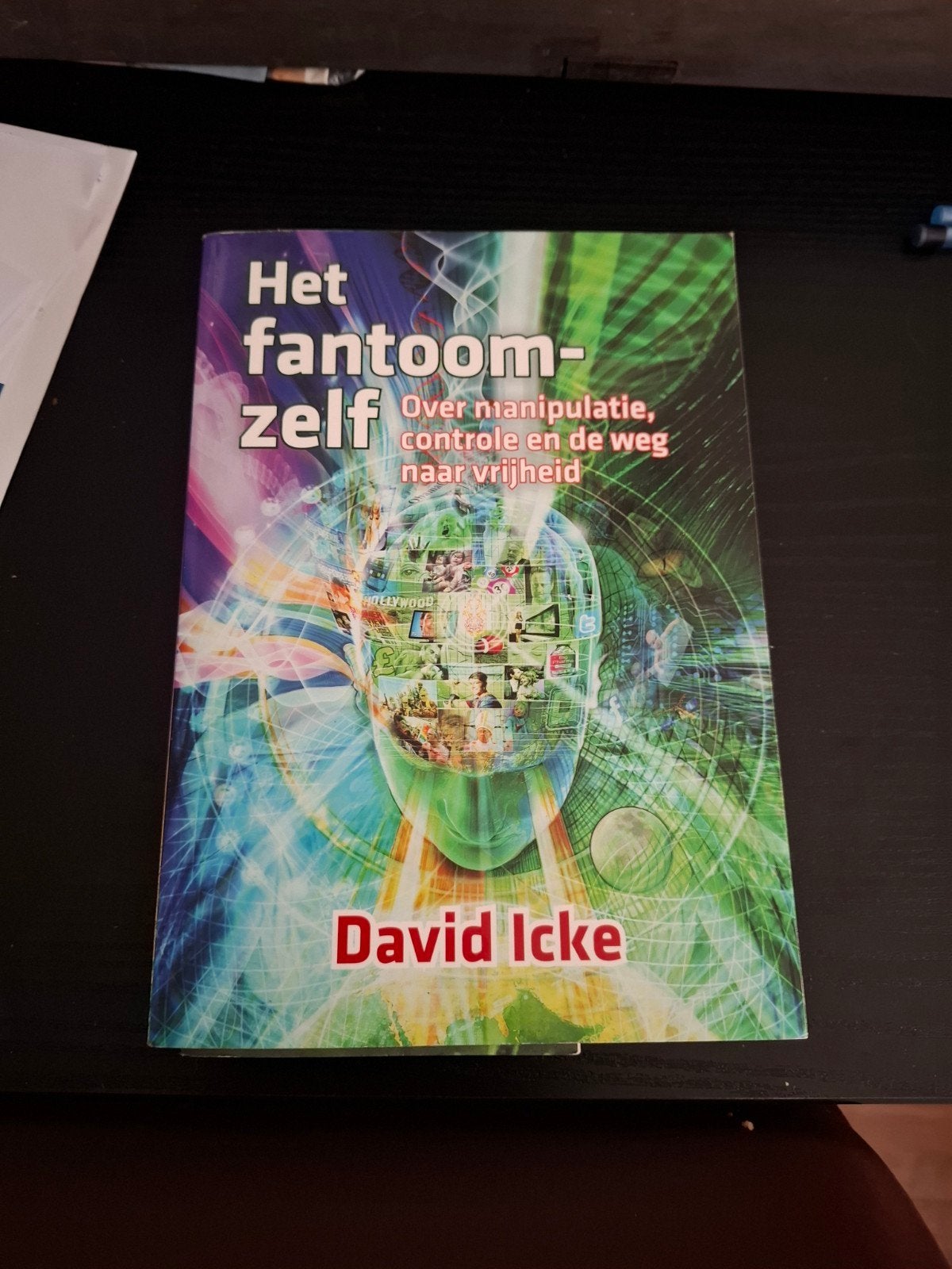 Het fantoomzelf David Icke, Ophalen of Verzenden, Zo goed als nieuw, Spiritualiteit algemeen, Overige typen