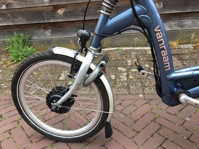 Van raam Easy Rider E- Driewieler 630 WH ACCU (6mnd oud), Fietsen en Brommers, Fietsen | Driewielfietsen, Ophalen of Verzenden