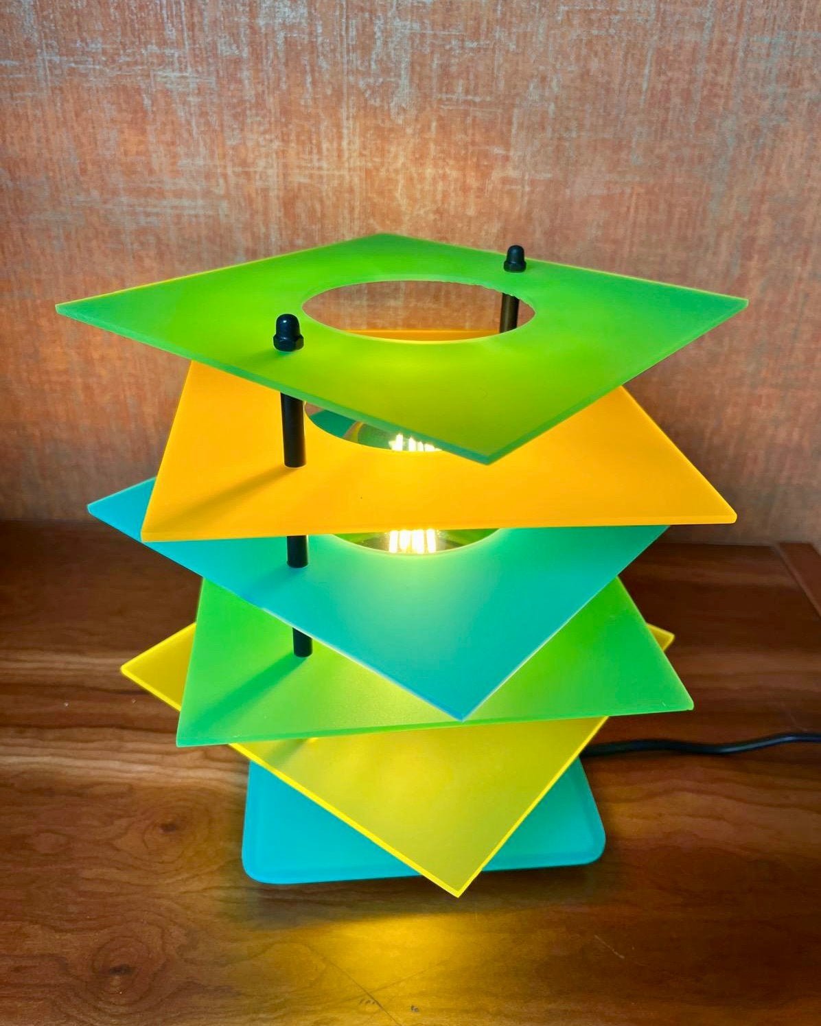 Plexiglas space-age lamp Herda, Ophalen of Verzenden, Nieuw, Kunststof, Space age