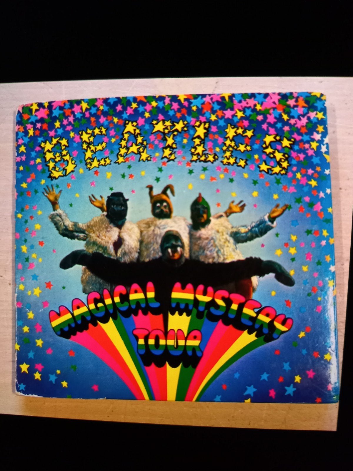 boekje over de Beatles met 3 singles, Ophalen, Gebruikt, Boek, Tijdschrift of Artikel