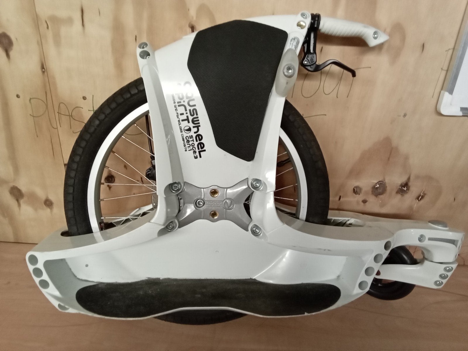 Gouswheel, Fietsen en Brommers, Ophalen