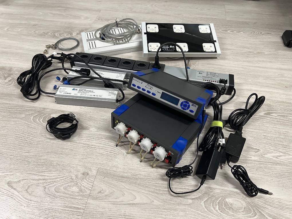 Voordelige GHL-set met 2x Mitras LED-lampen, Dieren en Toebehoren, Ophalen of Verzenden