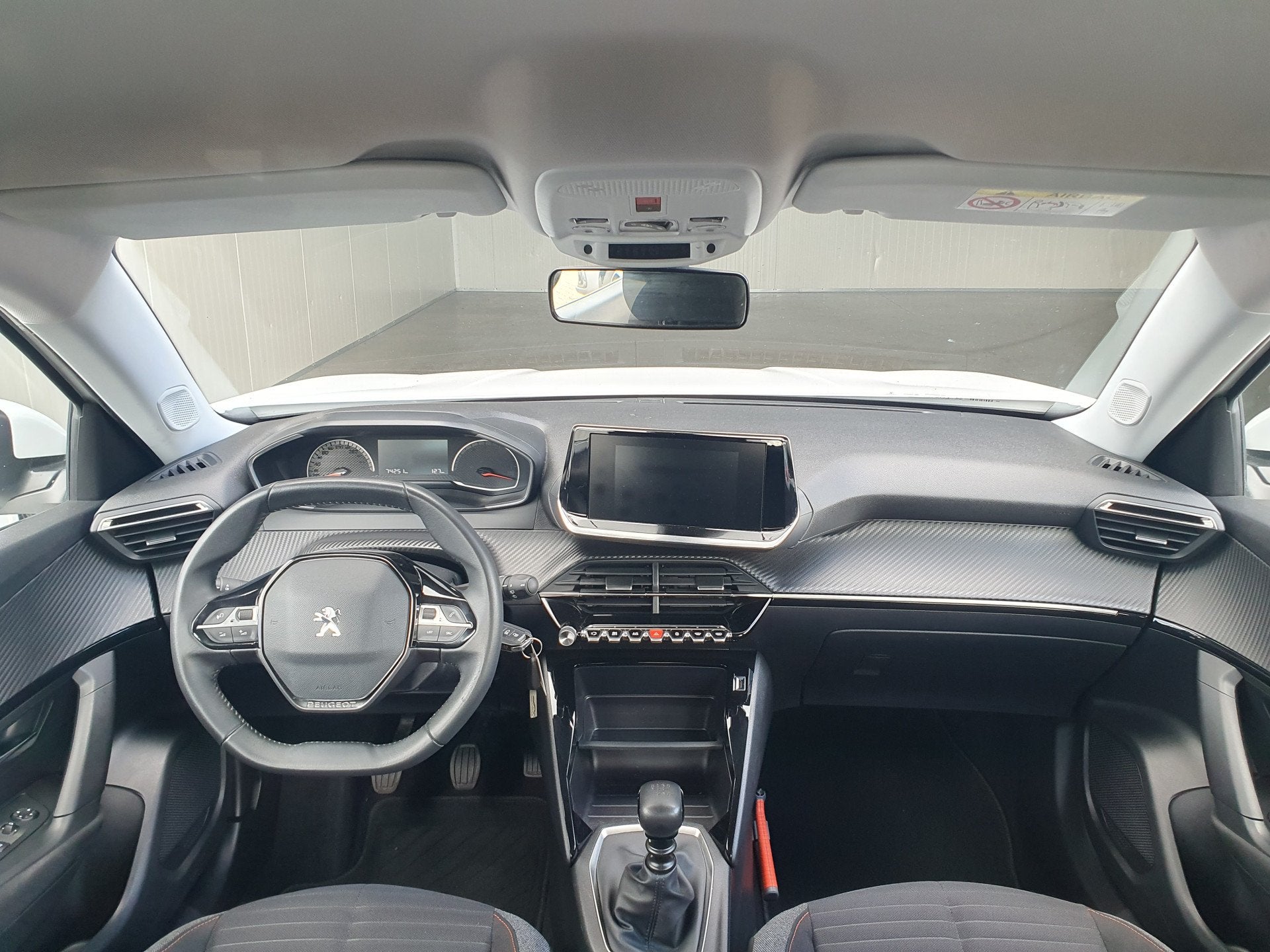 Peugeot 2008 1.2 PureTech Active ARCO/PDC/CARPLAY/CRUISE ., Auto's, Gebruikt, 1199 cc, Wit, Origineel Nederlands