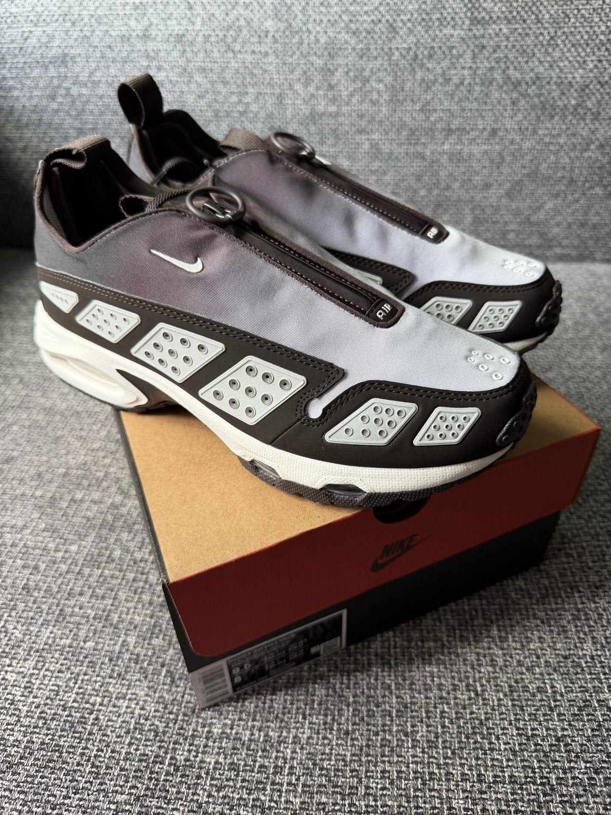 Nieuwe Nike Air Max Sander - Maat 41, Overige kleuren, Nieuw, Ophalen of Verzenden, Sneakers of Gympen