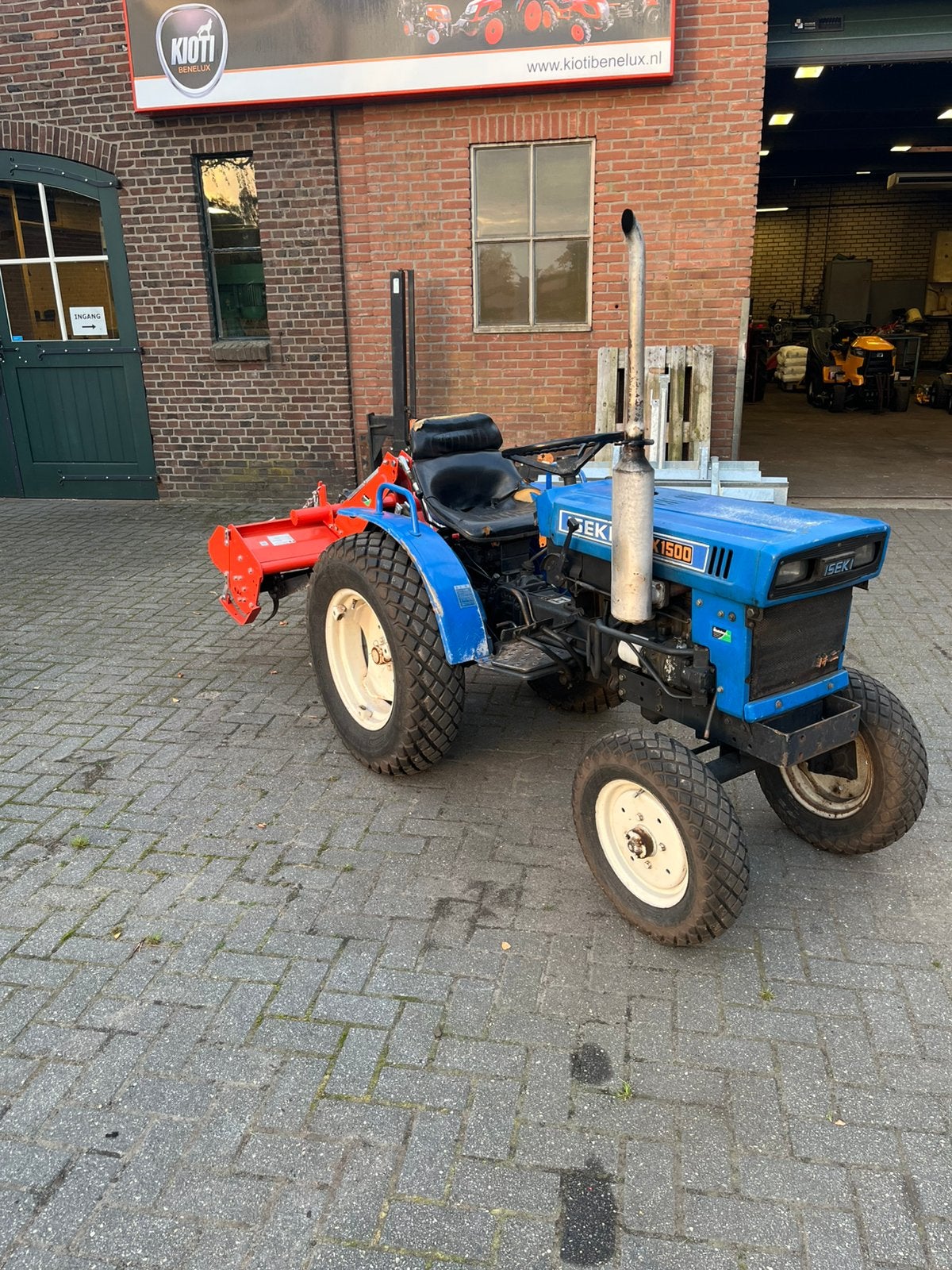 Iseki tx 1500 mini trekker met boxer grondfrees, Gebruikt, Tot 2500, ., .