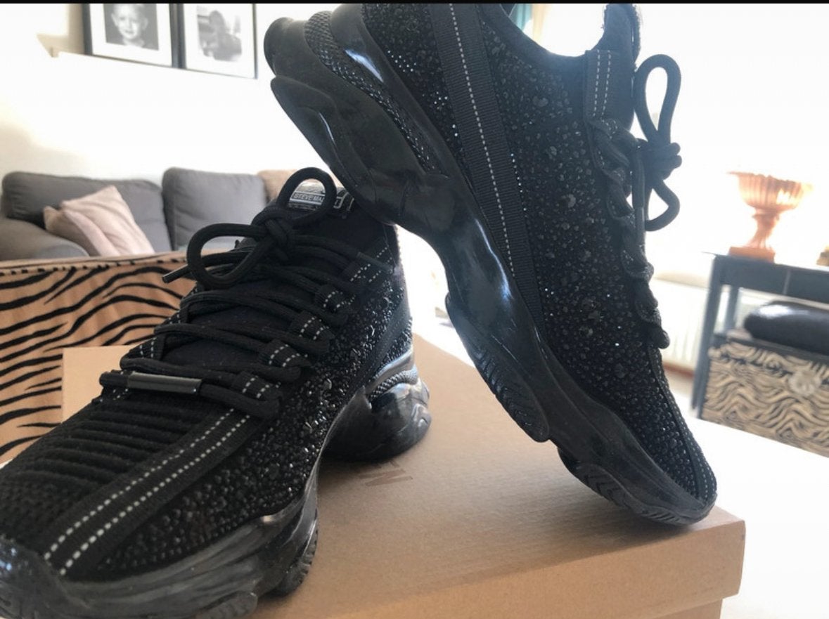 Steve madden nieuw, Kleding | Dames, Schoenen, Ophalen of Verzenden, Zo goed als nieuw, Zwart, Sneakers of Gympen