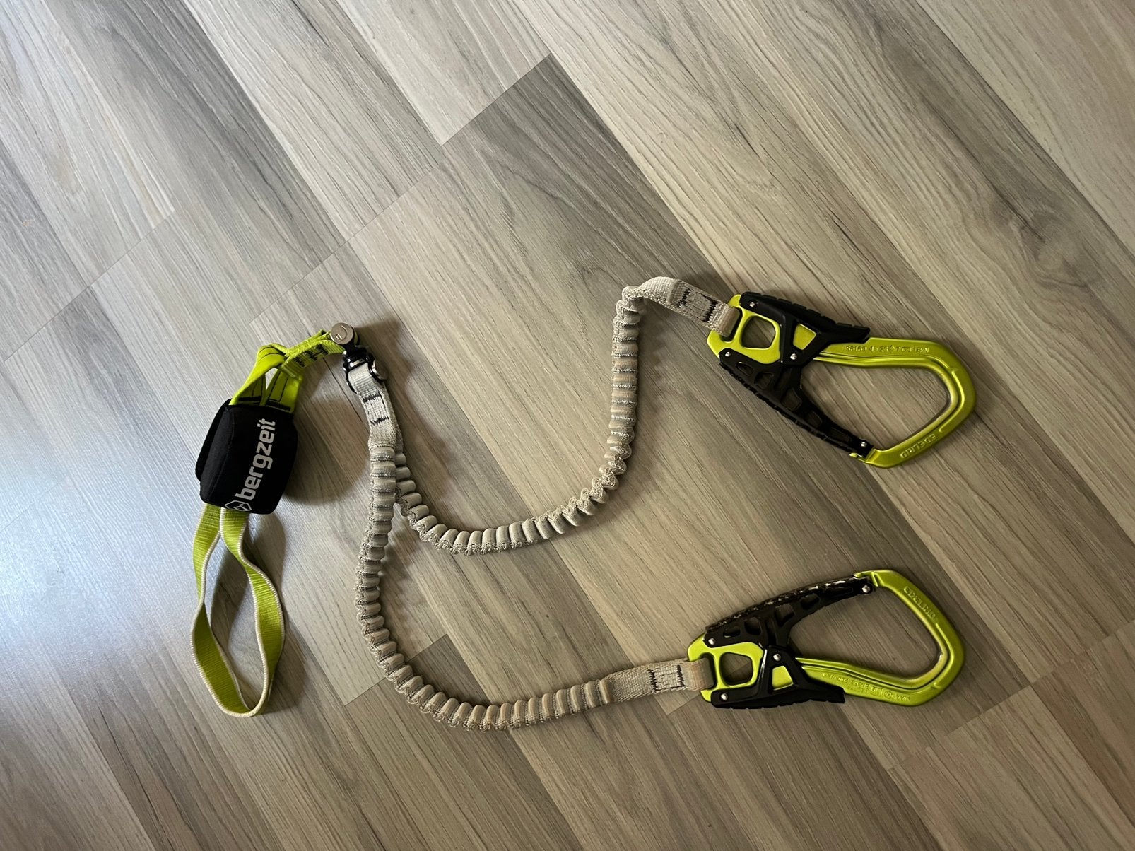 Klimgordel - klettersteigset - klimset (via ferrata), Ophalen, Zo goed als nieuw