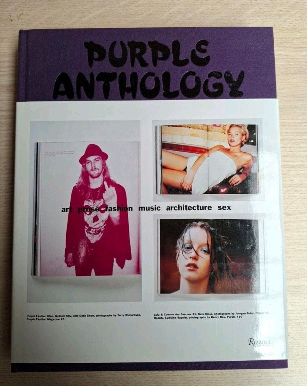 Purple Anthology: Kunst, Proza, Mode, Muziek, Architectuur, Boeken, Ophalen, Gelezen