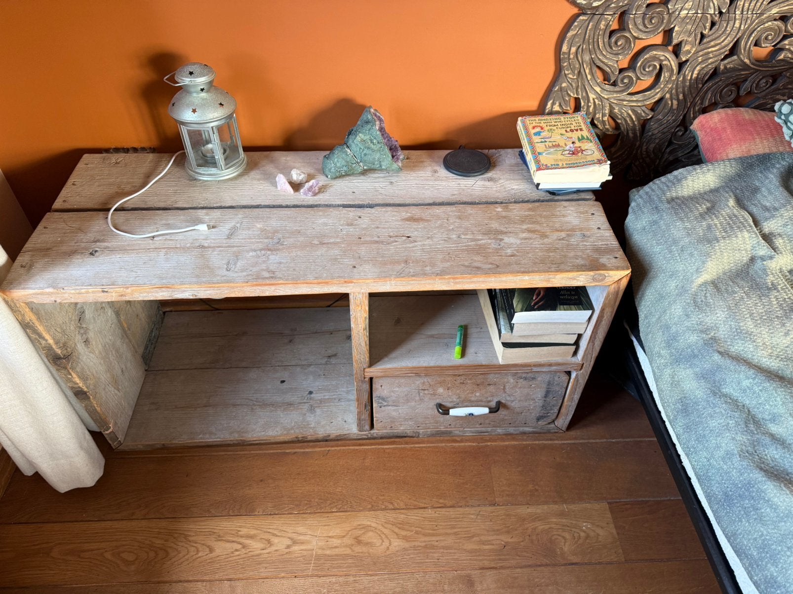 Steigerhouten nachtkastje/bijzettafel met lade, Huis en Inrichting, Gebruikt, Ophalen of Verzenden, 65 cm of meer, Minder dan 55 cm
