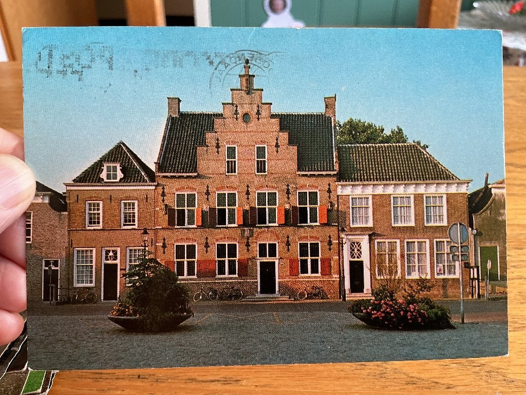 St.Maartensdijk stadhuis, Verzamelen, Ansichtkaarten | Nederland, Verzenden, 1980 tot heden, Gelopen, Zeeland