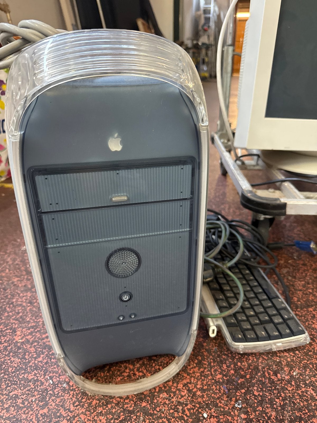 Apple Power Mac G4 (400MHz, 10GB HDD, 64MB RAM) met monitor, Computers en Software, Apple Desktops, Ophalen, Gebruikt, Minder dan 4 GB