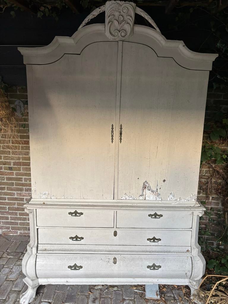 Oude kast met houtsnijwerk - gratis af te halen, Antiek en Kunst, Ophalen