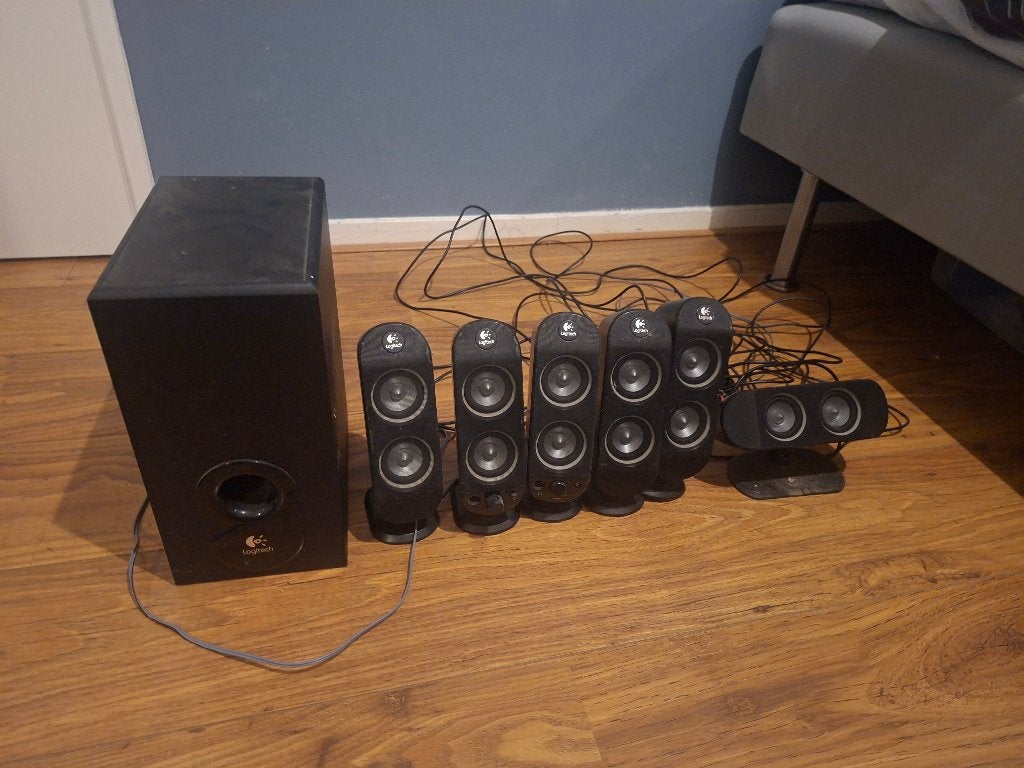 Logitech 5.1 speakers passief + subwoofer + speakerkabel, Ophalen, Gebruikt, Subwoofer, Logitech