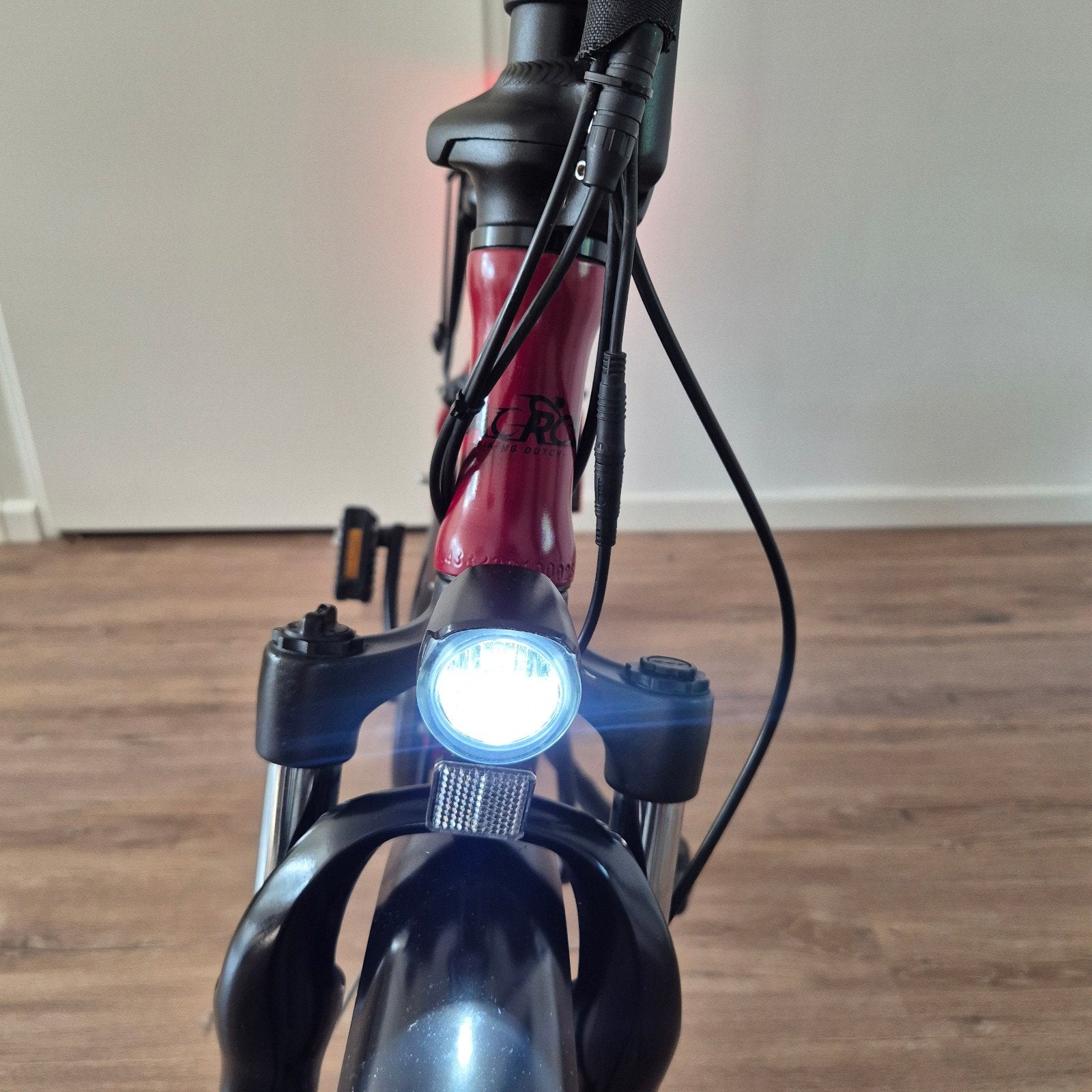 Foto 16 van 2x Z.G.A.N Lacros S600XL elektrische vouwfietsen(Middenmotor