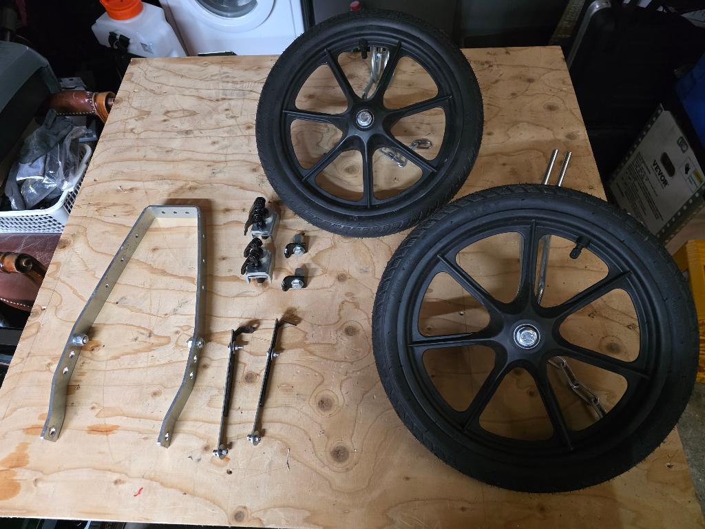 Swinging Wheels, Overige materialen, Elektrische fiets, Zo goed als nieuw, Ophalen
