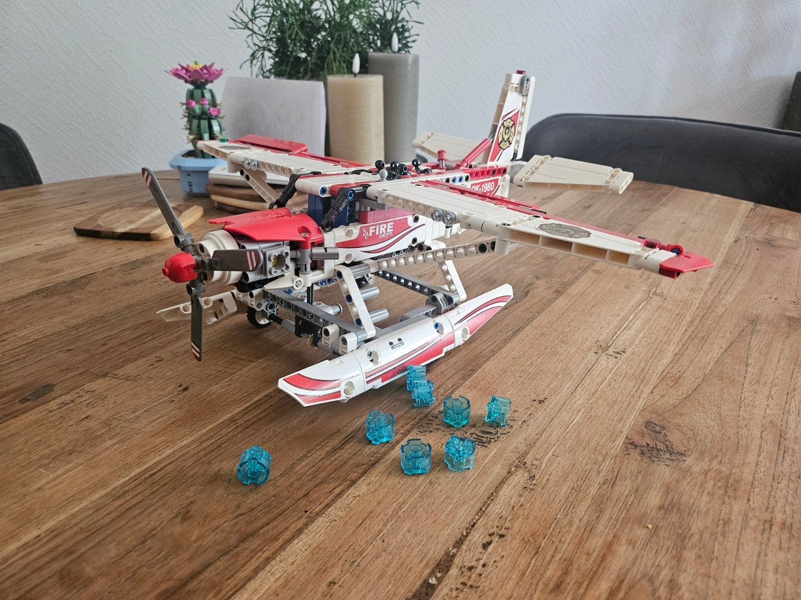 LEGO Technic Brandweervliegtuig (42040) met handleiding, Ophalen of Verzenden, Zo goed als nieuw, Overige merken