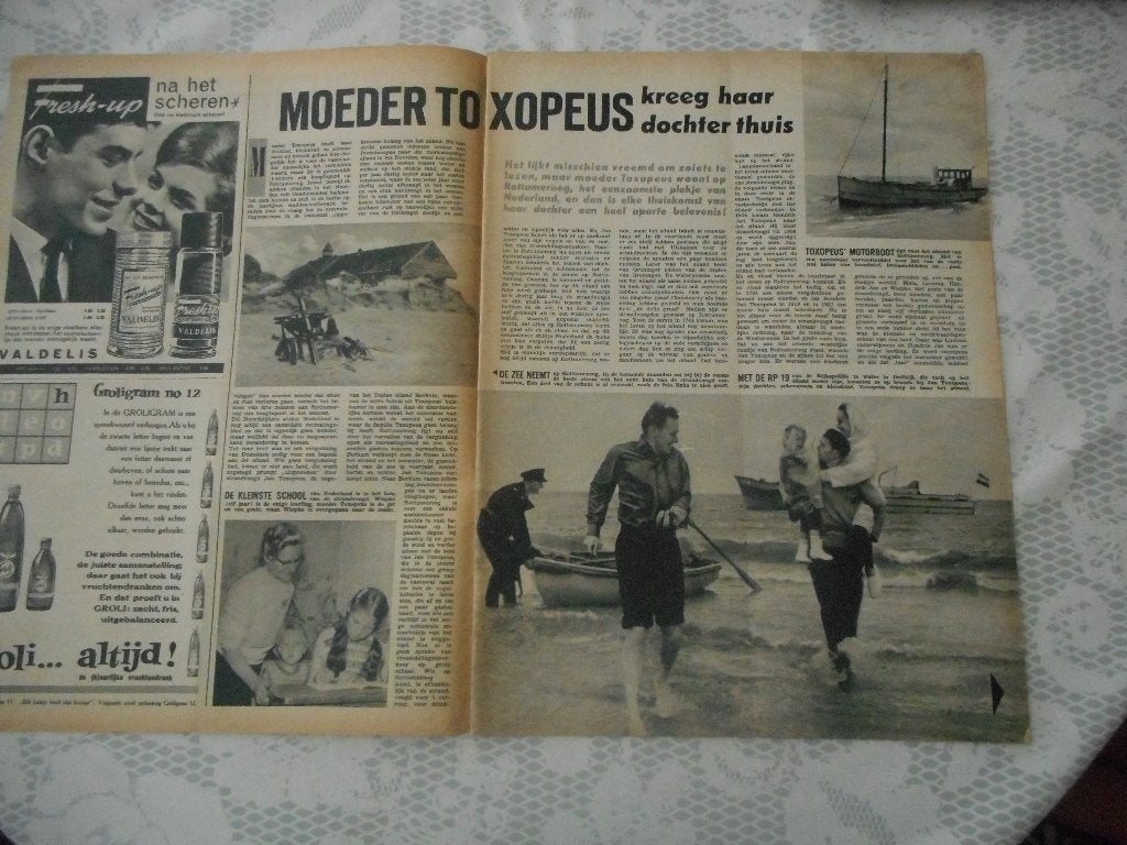 Rottumeroog. Moeder Toxopeus. Dochter. 1961., Ophalen of Verzenden, 1960 tot 1980, Nederland, Knipsel(s)