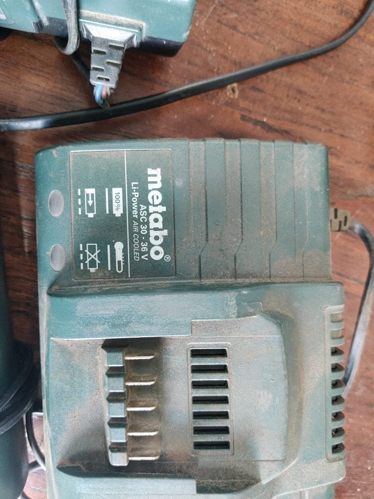 Metabo ASC 30 Acculader, Ophalen of Verzenden, Zo goed als nieuw