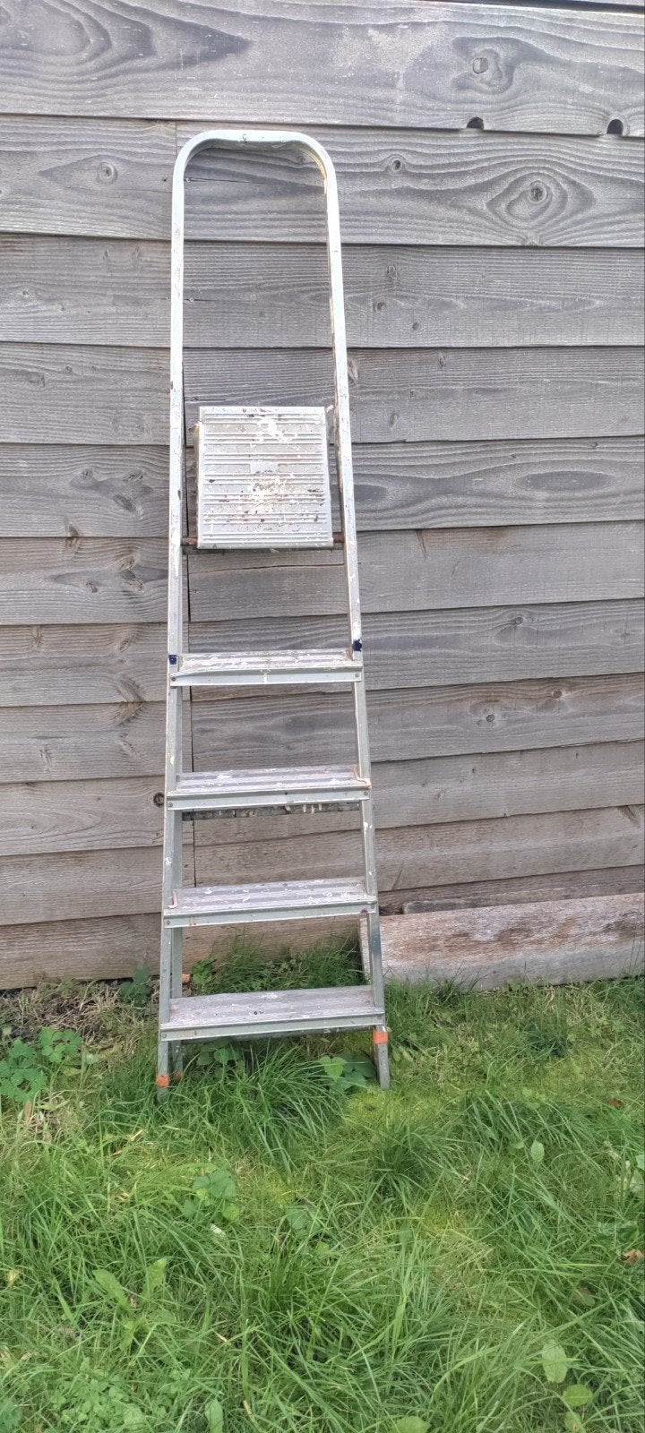 Gebruikte aluminium trap - Handig voor huis en tuin, Doe-het-zelf en Verbouw, Ophalen, Gebruikt, Trap, Minder dan 2 meter