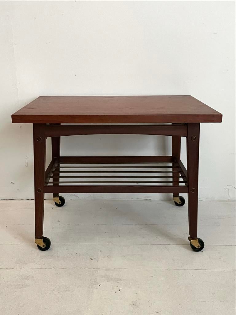 Vintage Deense Bijzettafel Teak Fineer op Wielen, Ophalen, Gebruikt, Nvt, Nvt