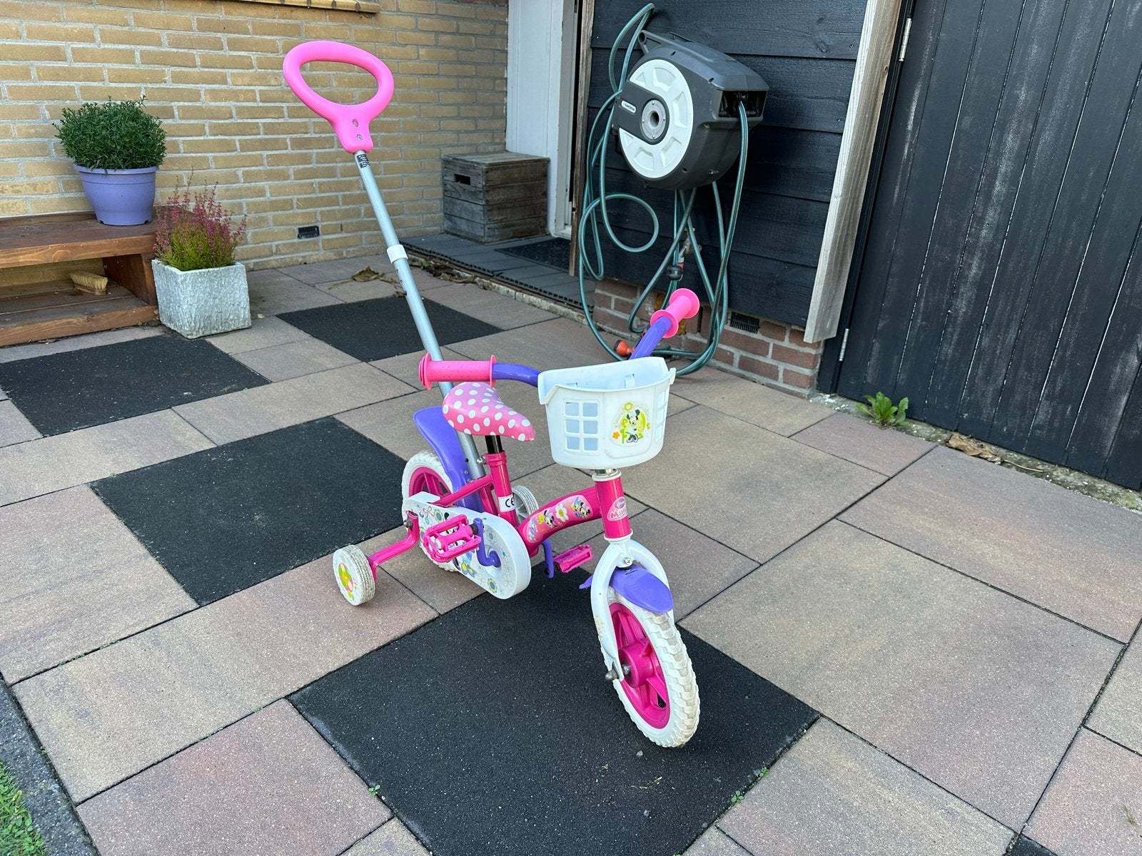 Leuke kinderfiets met zijwieltjes en duwstang, Ophalen, Zijwieltjes, Gebruikt, Velgrem