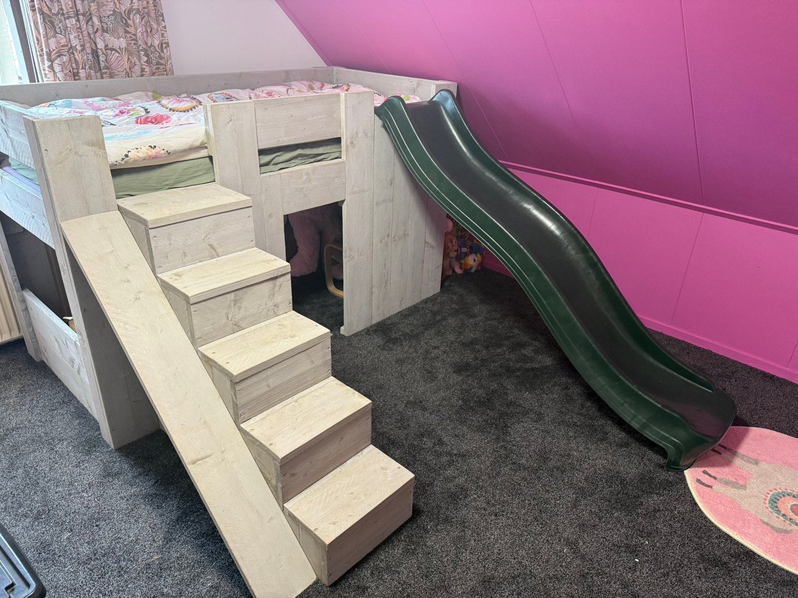 Steigerhouten kinderbed met glijbaan, Ophalen, Zo goed als nieuw, Hoogslaper