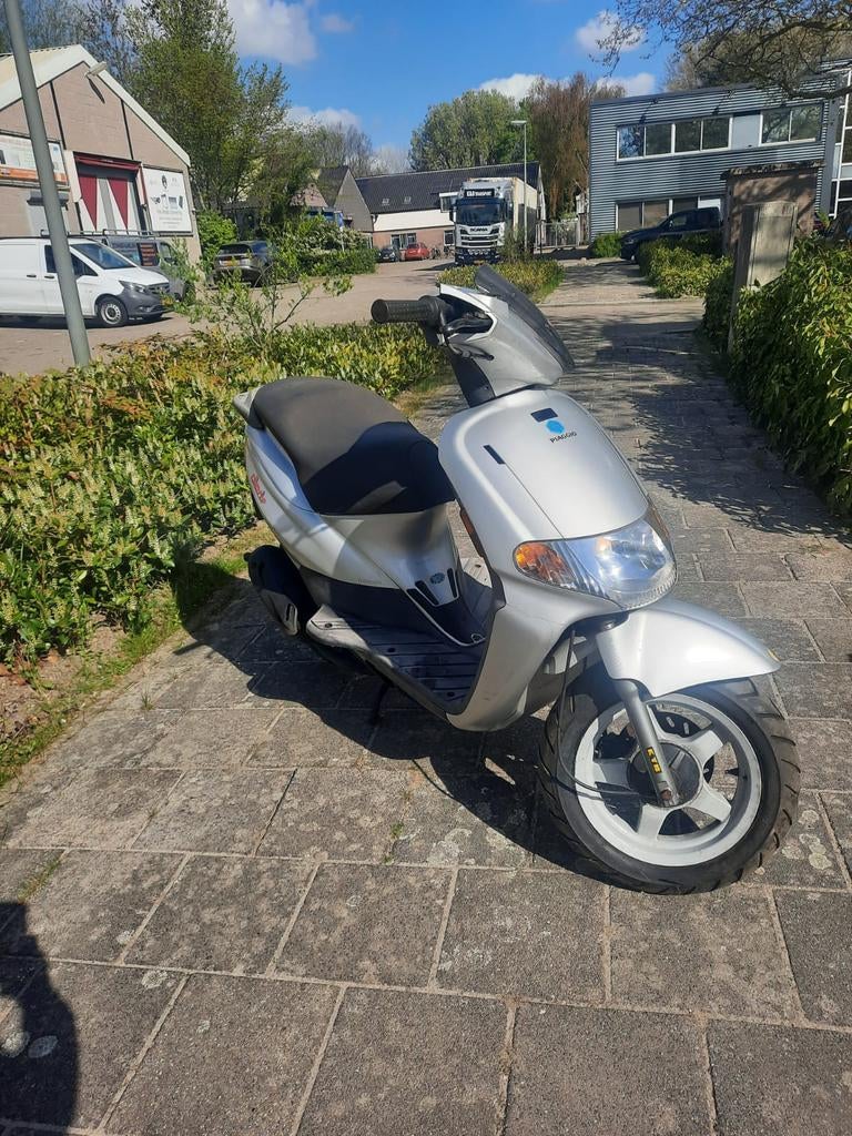 Piaggio diesis 2takt zeer uniek  (1500km), Ophalen, Tweetakt, Gebruikt, Overige modellen