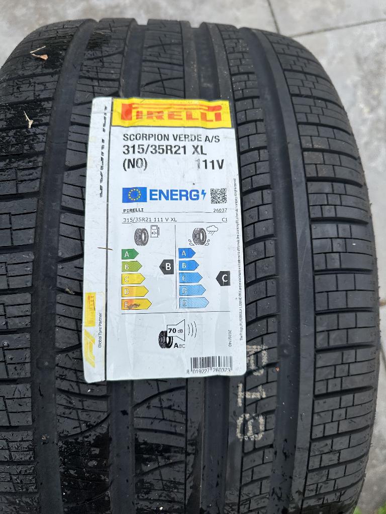 Gloednieuwe Pirelli Scorpio Verde 315/35 R21 111V XL NO, Ophalen, Nieuw, 21 inch, Band(en)