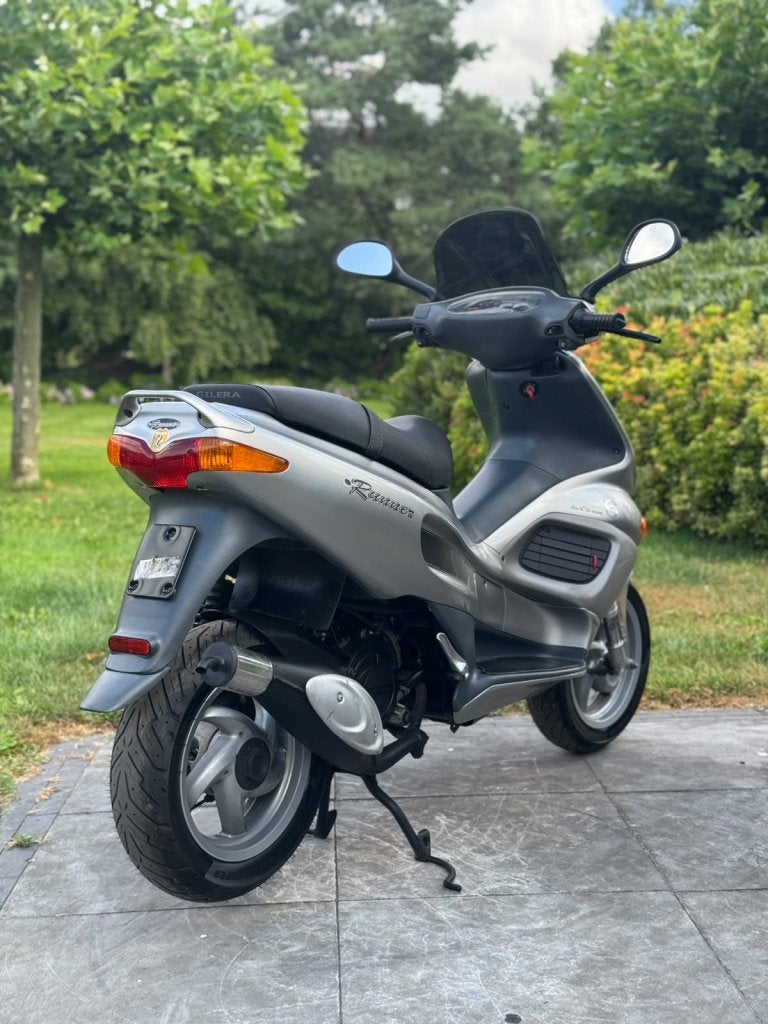 ⭐️Gilera runner 50cc Darkdream Z.G.A.N. 5000km⭐️, Fietsen en Brommers, Niet ingevuld, Niet ingevuld, Niet ingevuld